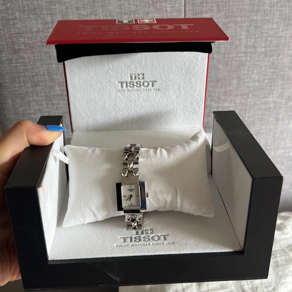 Authentic Tissot Women’s Watch - Picture 1 of 5